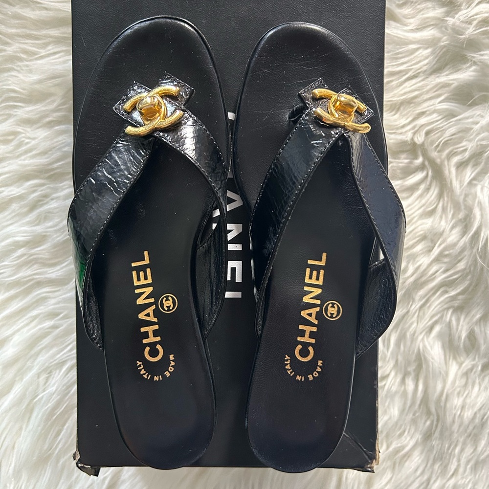 Chanel Black and Gold Sandals with Logo Embellishment